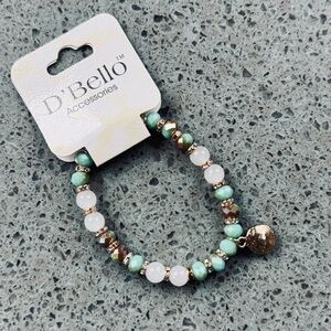 NWT D’Bello Green and White Stretched Beaded Bracelet